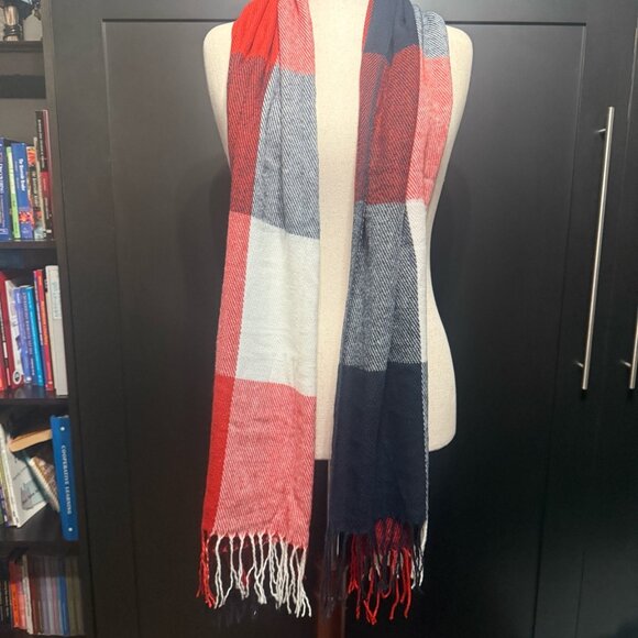 Anne Klein Red Suede Shoes Block Heels Size 7 & Red Scarf + Straw Bag Bundle - Picture 6 of 9